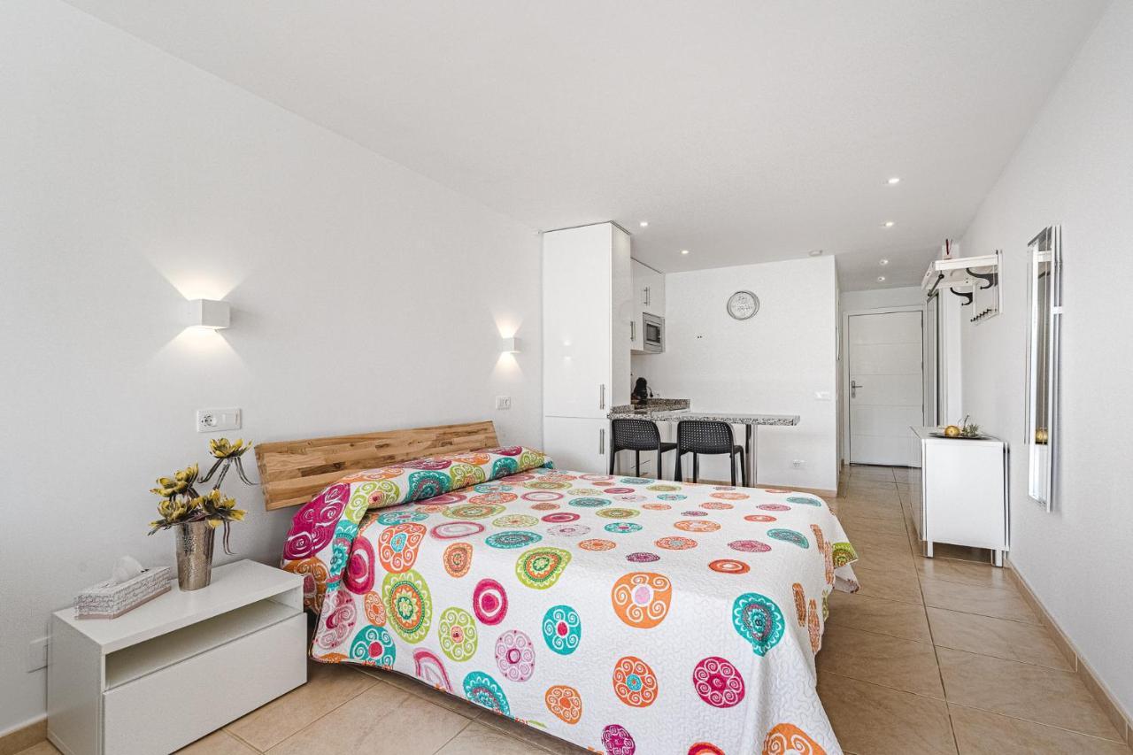 Lovely Studio, La Pinta Beach, Complex Los Geranios Costa Adeje  Buitenkant foto